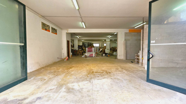Opificio in affitto a Montepaone