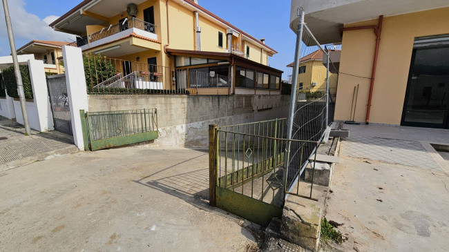 Opificio in affitto a Montepaone