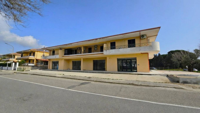 Opificio in affitto a Montepaone