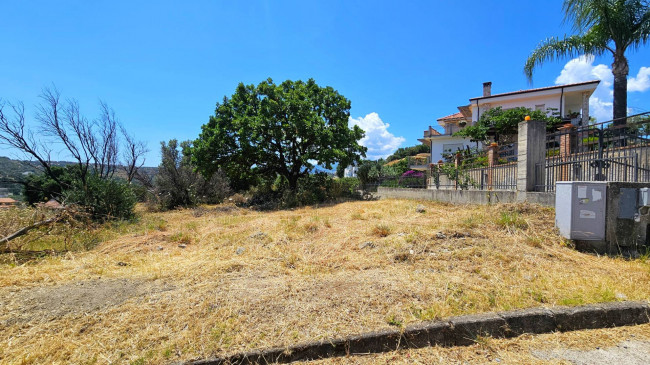 Terreno edificabile in vendita a Montepaone