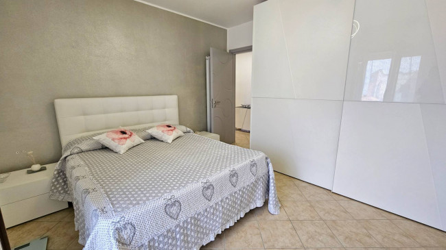 Appartamento in vendita a Stalettì