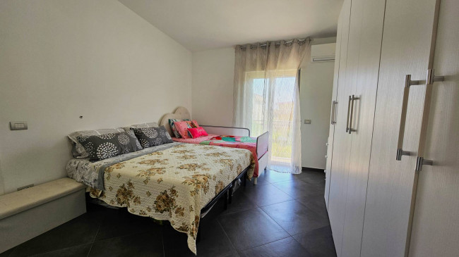 Appartamento in vendita a Stalettì