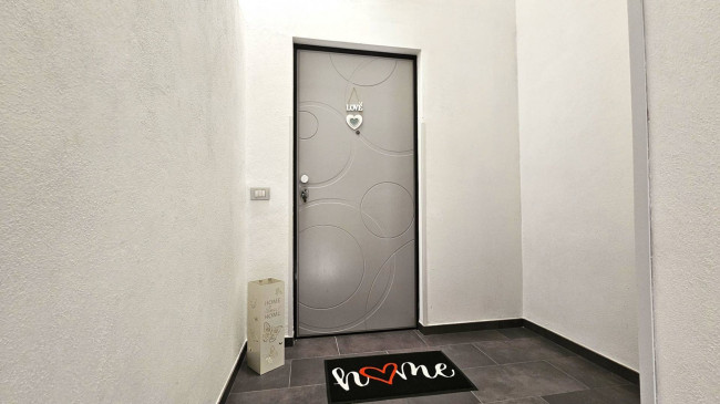 Appartamento in vendita a Stalettì