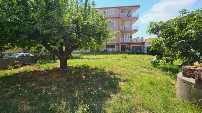 Appartamento in vendita a Stalettì