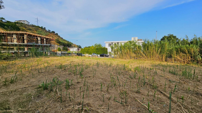 Terreno edificabile in vendita a Montepaone