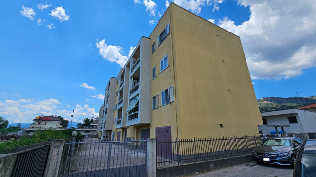 Appartamento in vendita a Montepaone