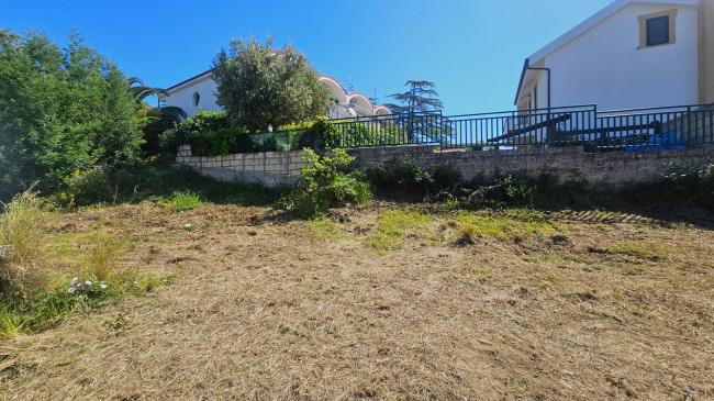Terreno edificabile in vendita a Montauro