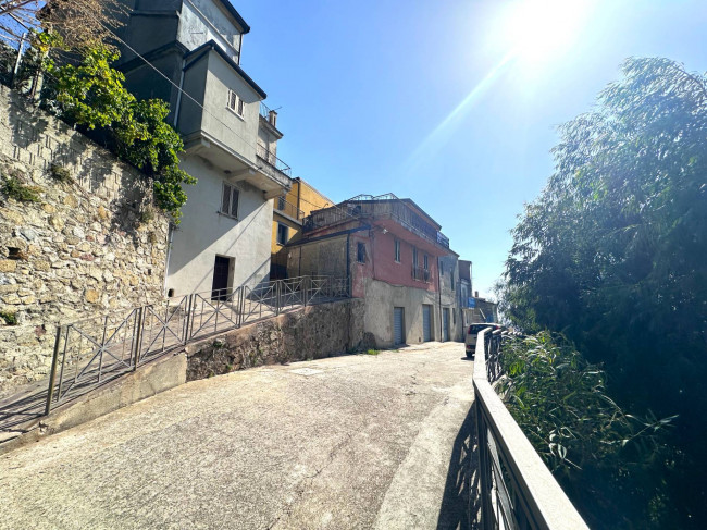 Appartamento in vendita a Montepaone