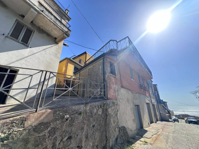 Appartamento in vendita a Montepaone