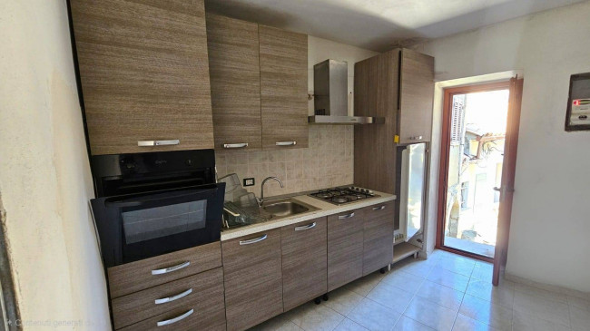 Appartamento in vendita a Torre di Ruggiero