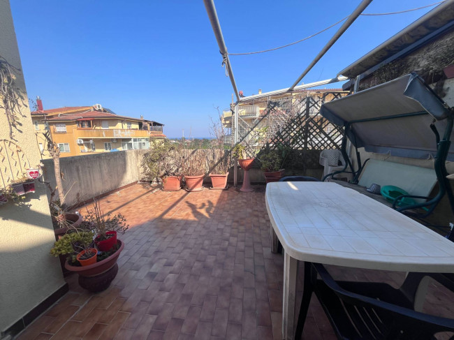 Appartamento in vendita a Davoli