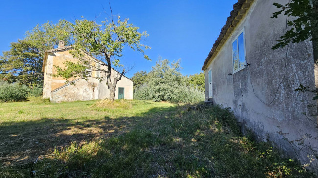Rustico in vendita a Argusto