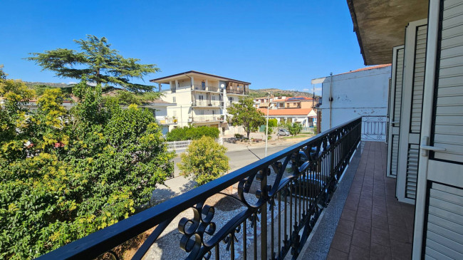 Appartamento in affitto a Montepaone