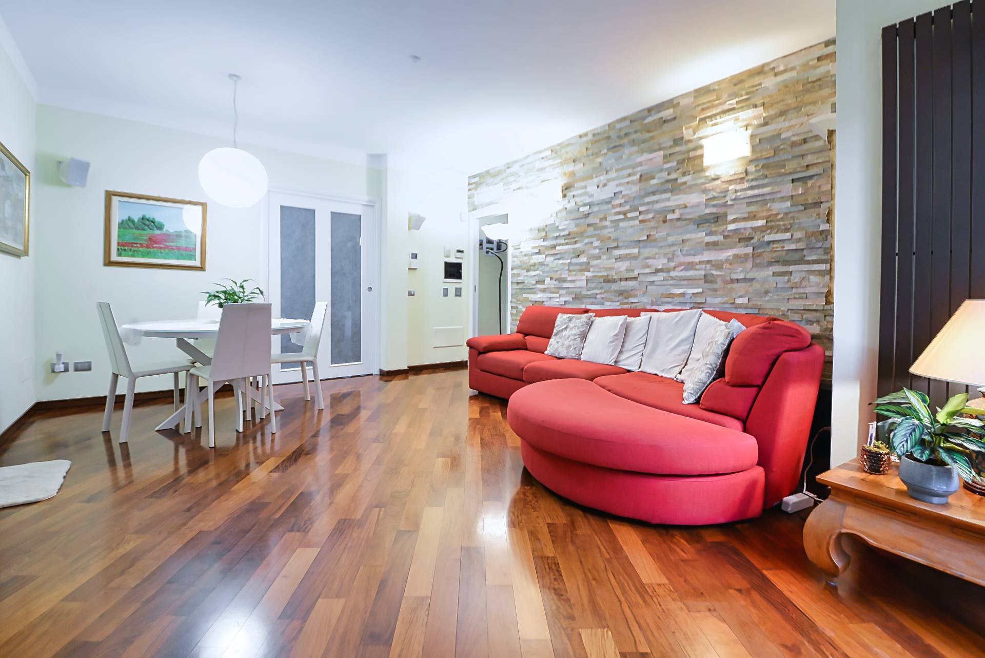 Appartamento in vendita a Solaro