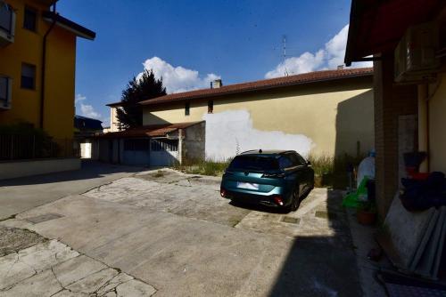 Casa singola in vendita a Solaro