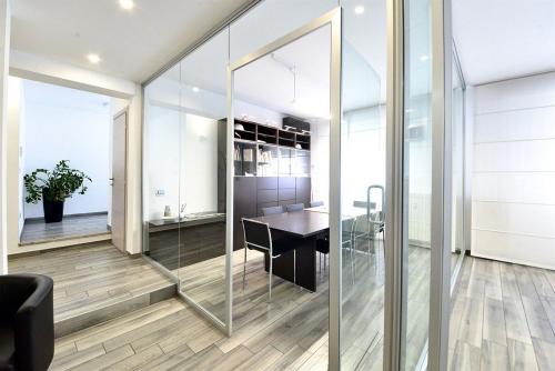 Studio/Ufficio in vendita a Caronno Pertusella