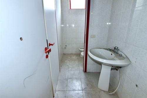 Capannone in vendita a Solaro