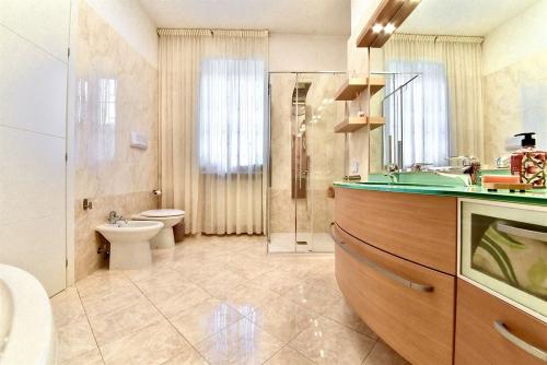 Villa in vendita a Ceriano Laghetto