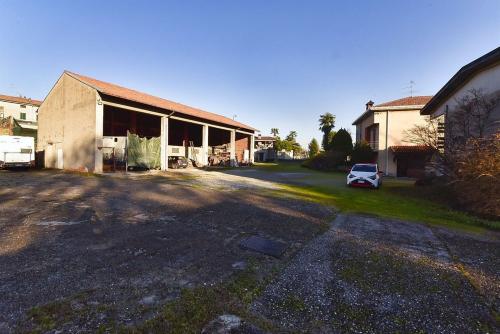 Casa singola in vendita a Limbiate