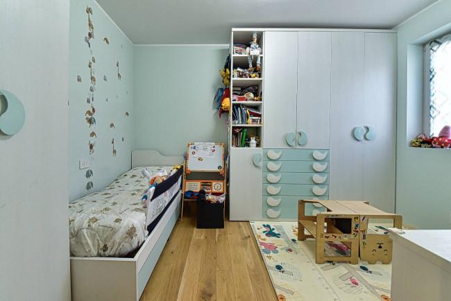 Appartamento in vendita a Solaro