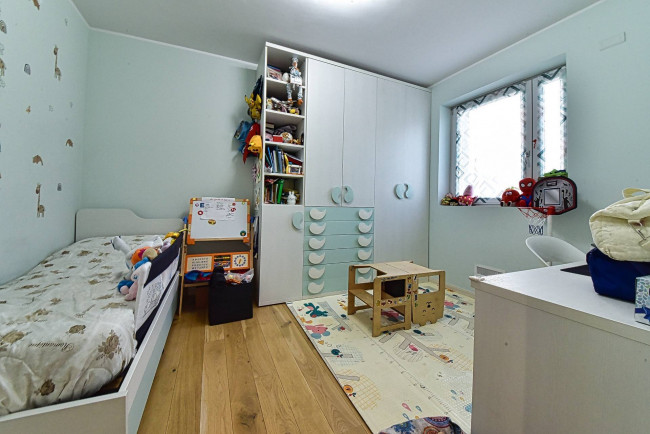 Appartamento in vendita a Solaro