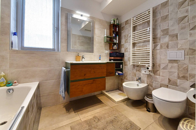 Appartamento in vendita a Solaro