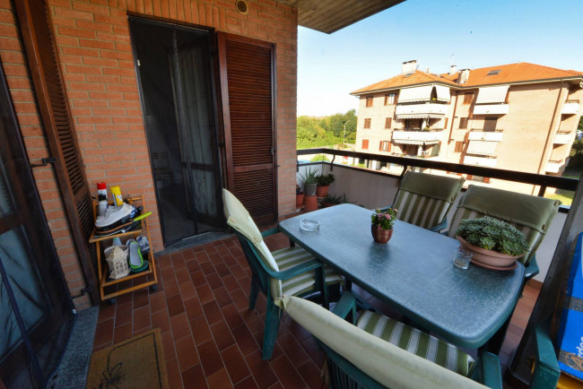 Appartamento in vendita a Solaro