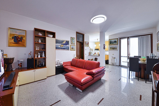 Appartamento in vendita a Solaro