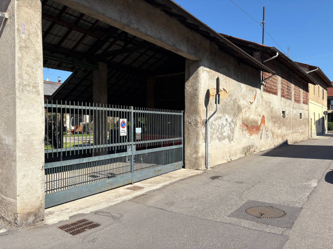 Casa singola in vendita a Solaro