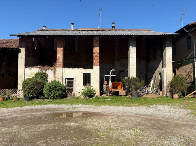 Casa singola in vendita a Solaro
