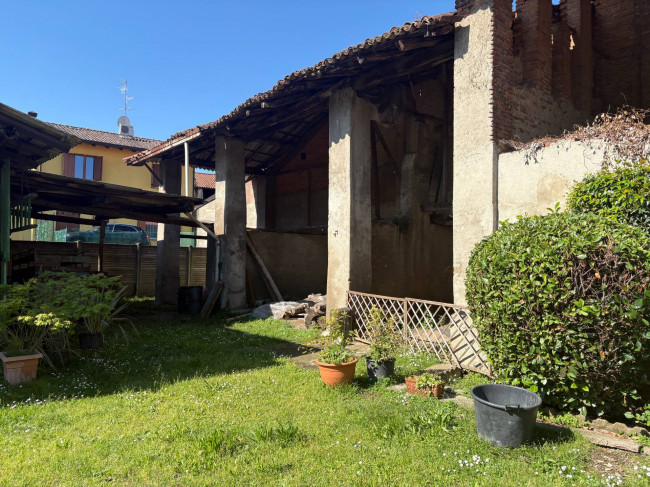 Casa singola in vendita a Solaro
