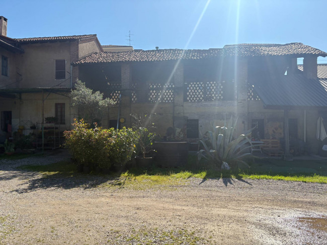 Casa singola in vendita a Solaro
