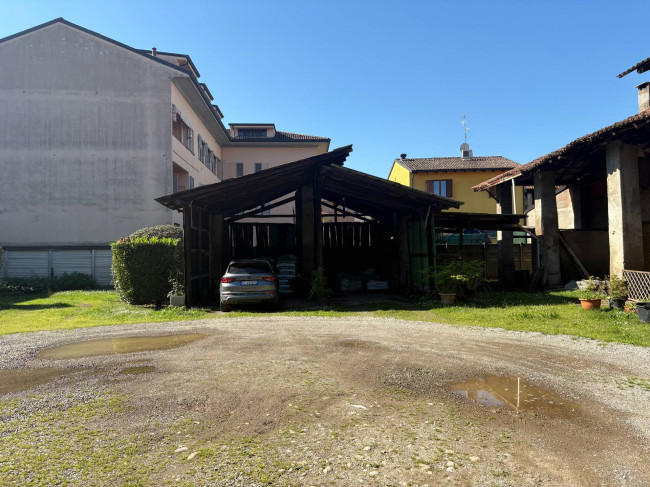 Casa singola in vendita a Solaro