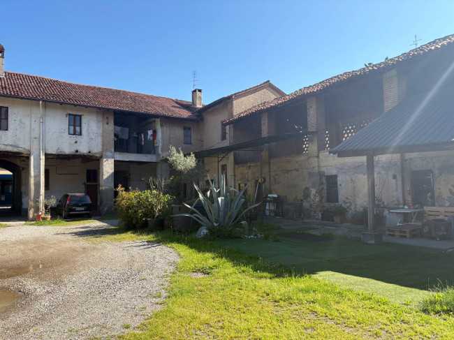 Casa singola in vendita a Solaro