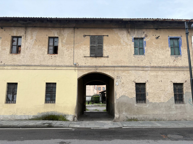 Casa singola in vendita a Solaro