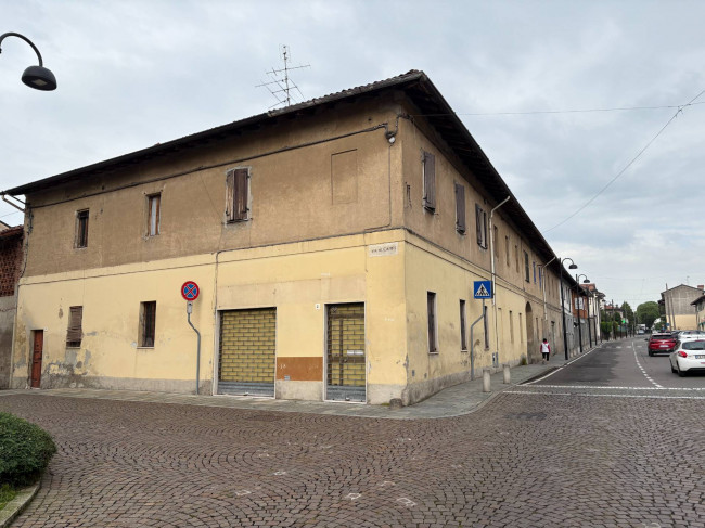 Casa singola in vendita a Solaro