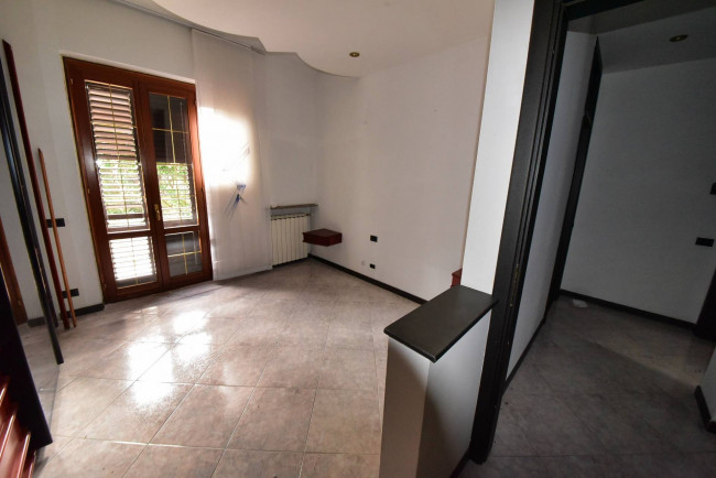 Appartamento in vendita a Limbiate