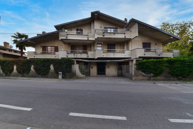 Appartamento in vendita a Limbiate