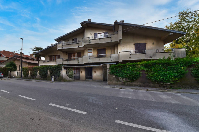 Appartamento in vendita a Limbiate