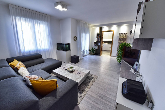 Appartamento in vendita a Solaro