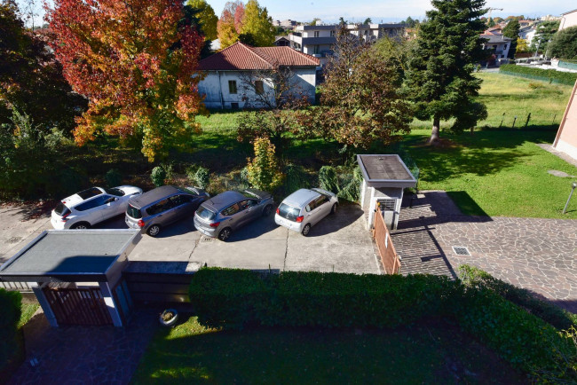 Appartamento in vendita a Solaro