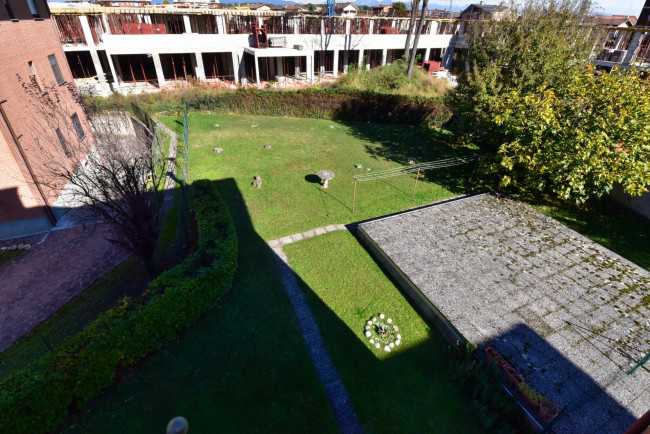 Appartamento in vendita a Solaro