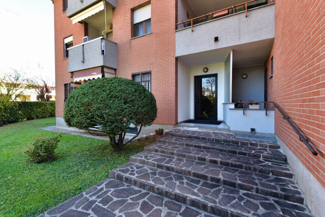 Appartamento in vendita a Solaro