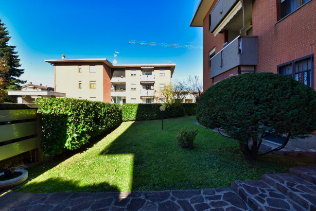 Appartamento in vendita a Solaro