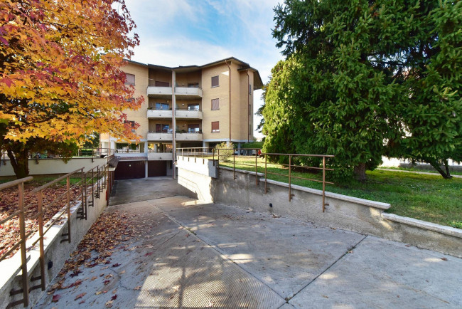 Appartamento in vendita a Solaro