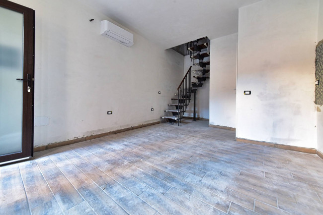 Appartamento in vendita a Turate