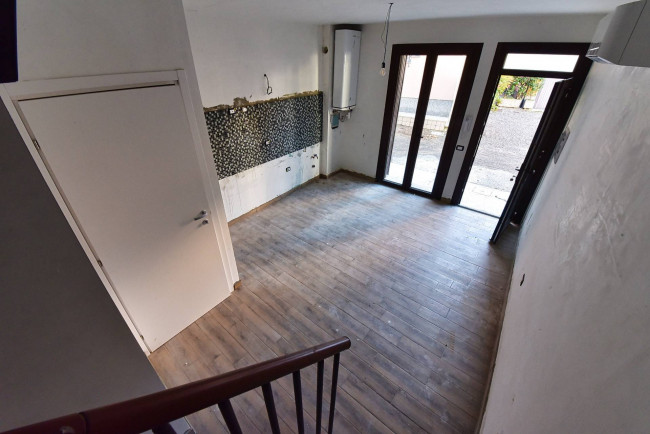 Appartamento in vendita a Turate