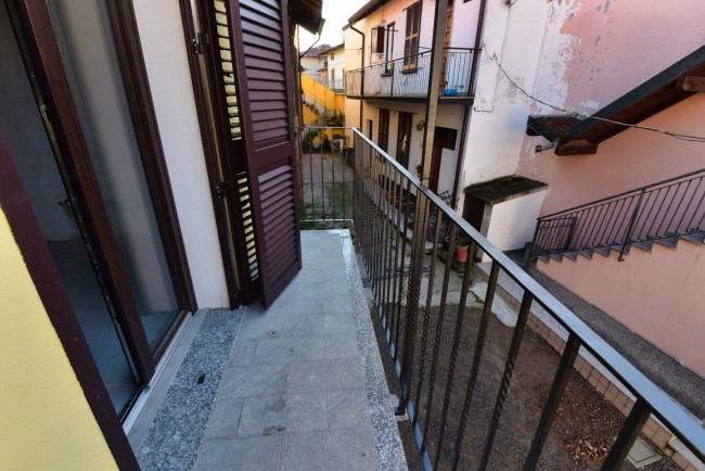 Appartamento in vendita a Turate