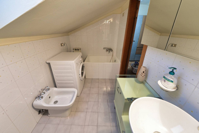 Casa singola in vendita a Ceriano Laghetto