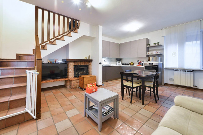 Casa singola in vendita a Ceriano Laghetto